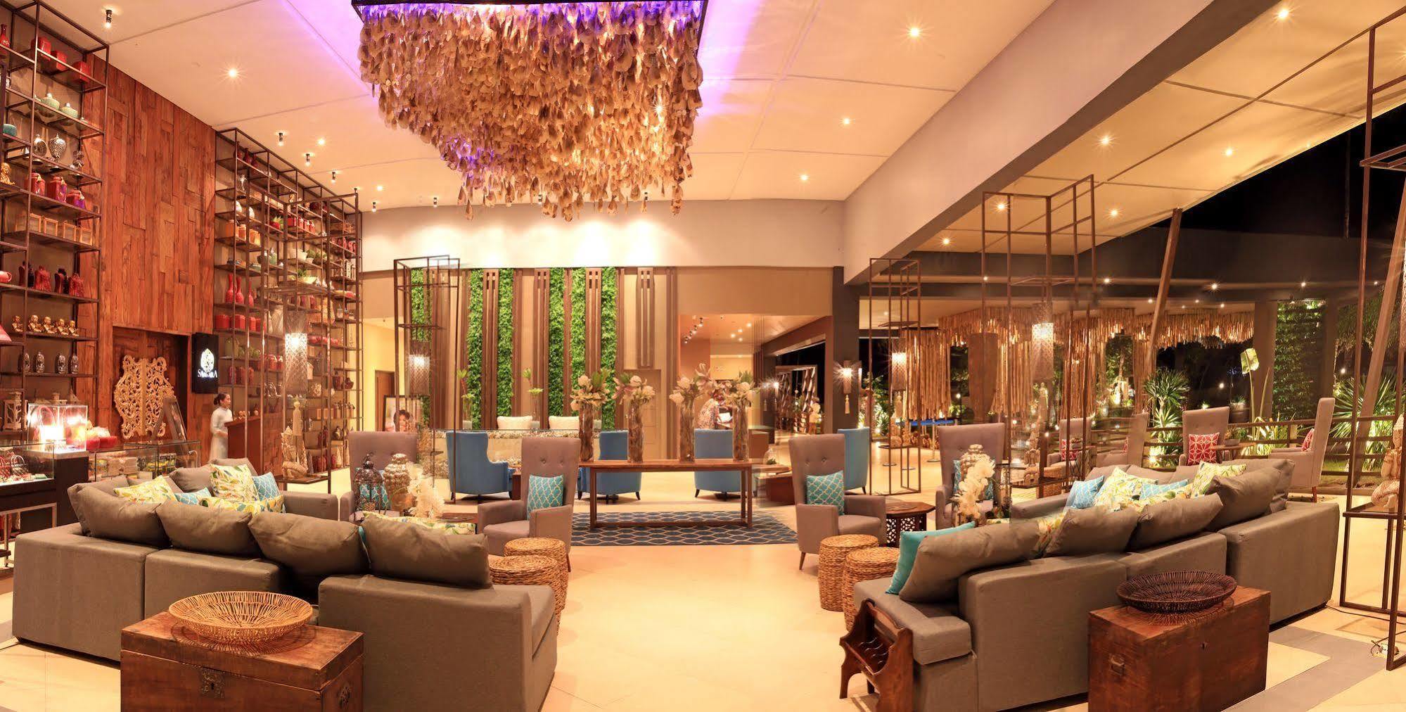 The Oriental Leyte Hotel Palo Bagian luar foto